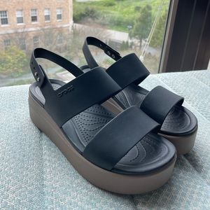 CROC BROOKLYN LOW WEDGE